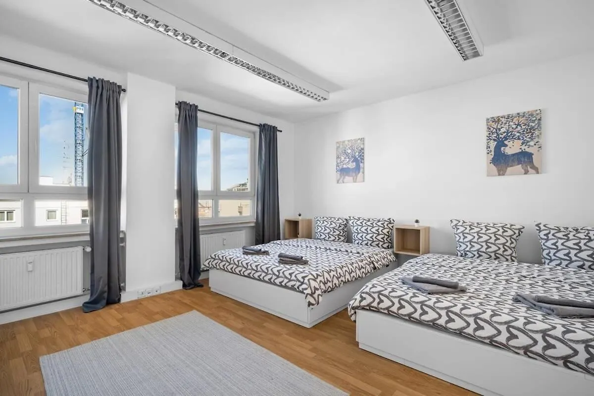 아파트 Munich Gem - 2 Bedroom Alpine View Tranquility