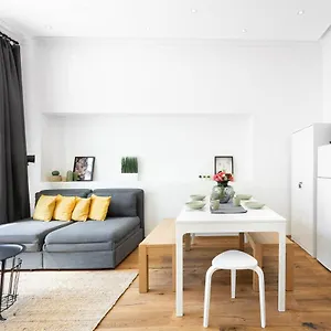 Wiesen Living - For Up To Twelve People Apartment